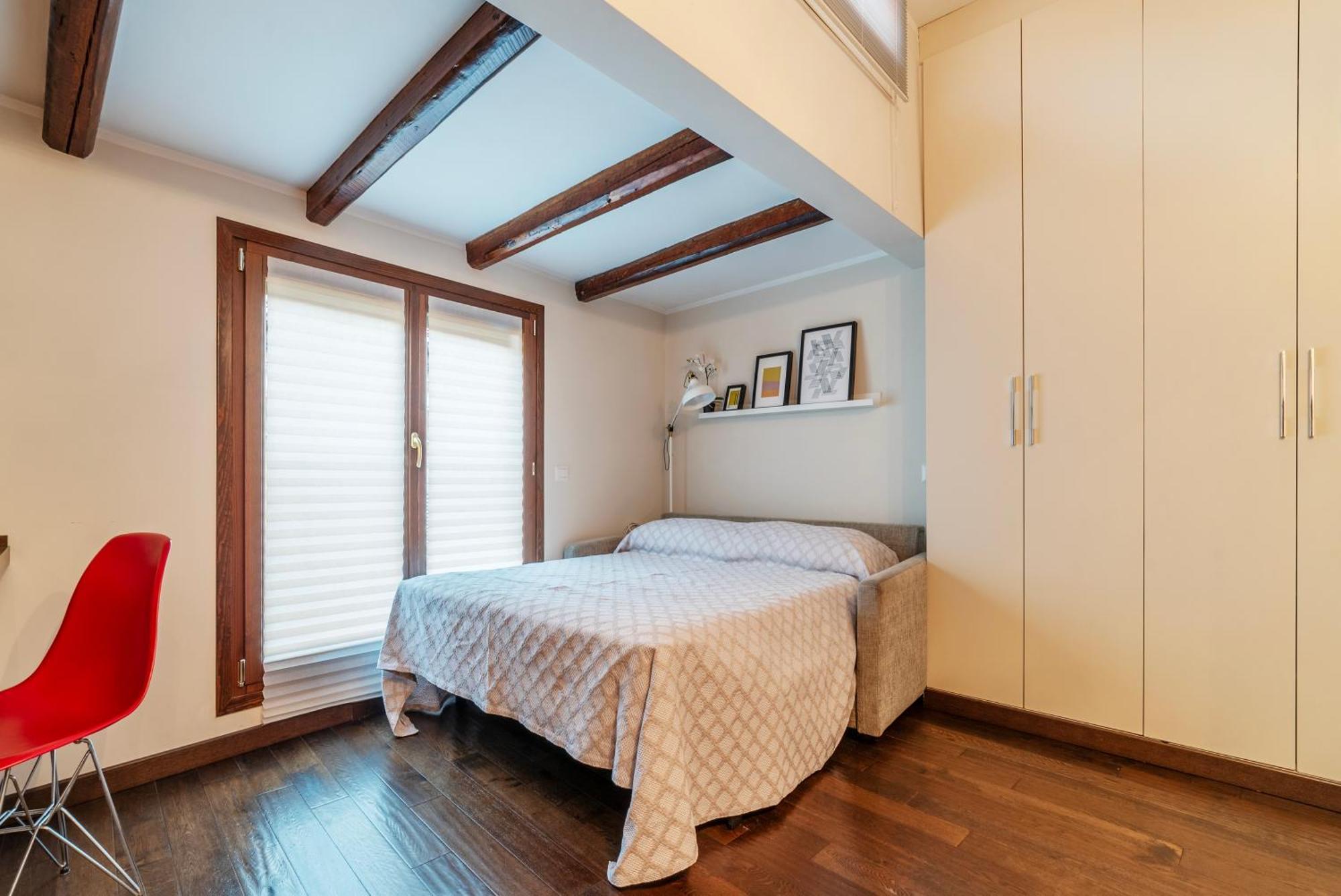 Ad Un Passo Da Piazza Di Pietra - Mini House Apartment *