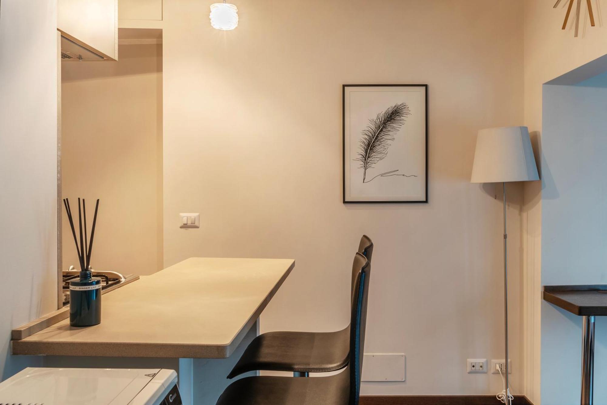 Apartment Ad Un Passo Da Piazza Di Pietra - Mini House Rom