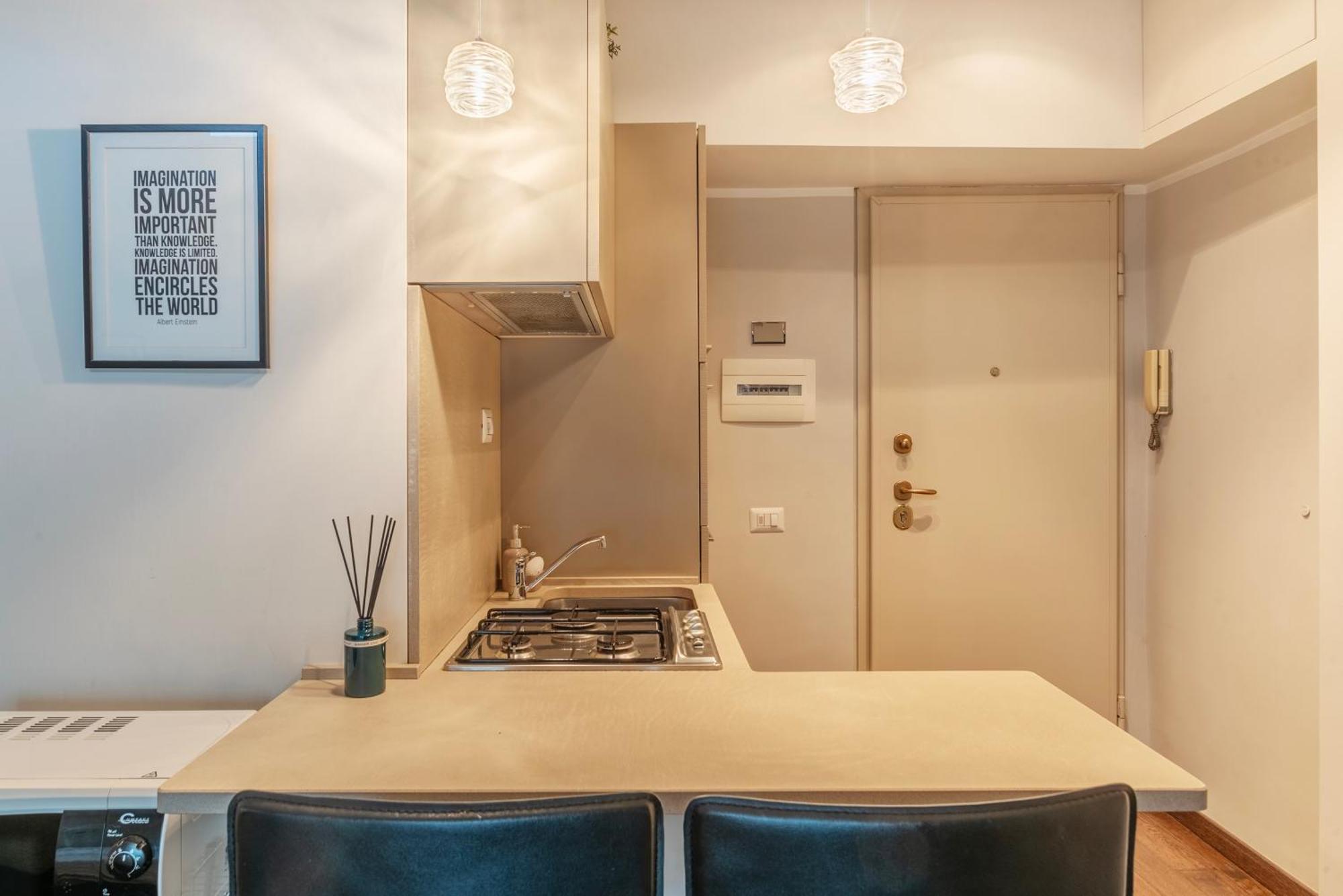 Ad Un Passo Da Piazza Di Pietra - Mini House Apartment Rom